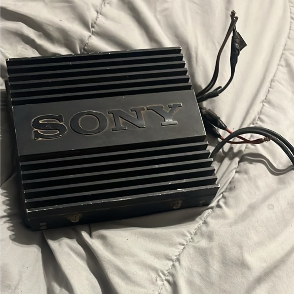 Sony Black Car Audio Amplifier 120 Watts